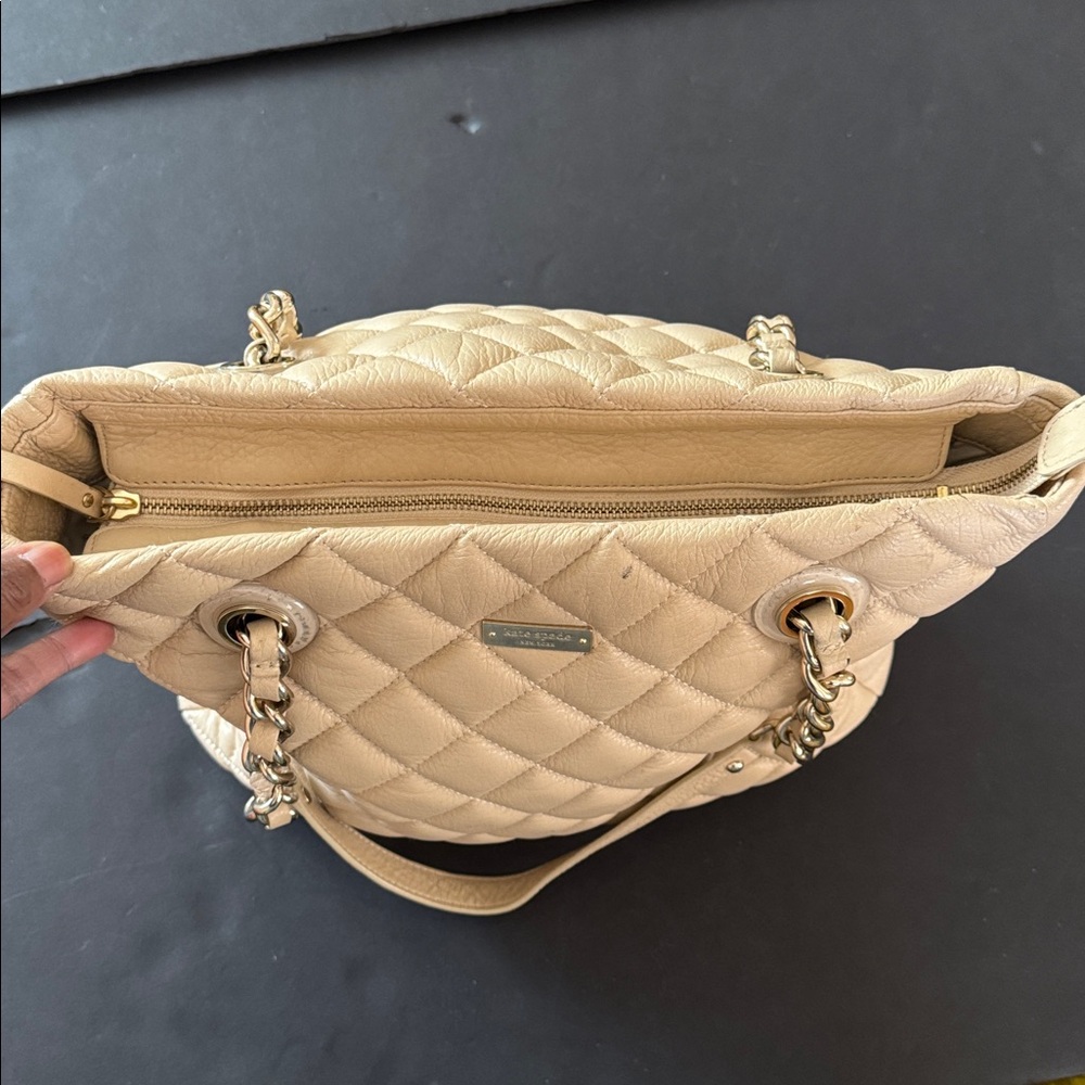 Large Kate Spade Quilted Leather Tote Bag - Picture 6 of 17
